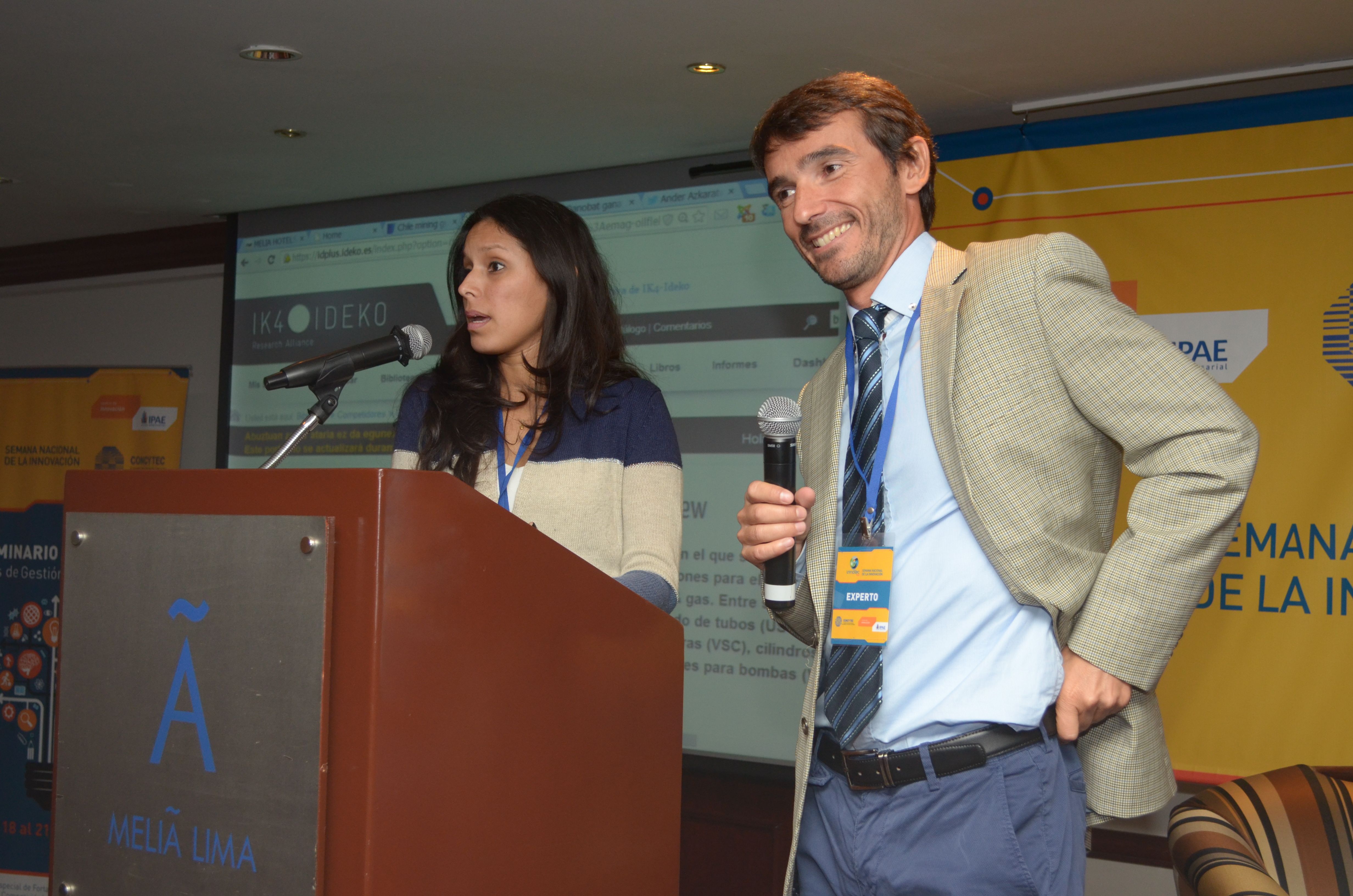 Ander Azkarate presentando IntelSuite en Lima